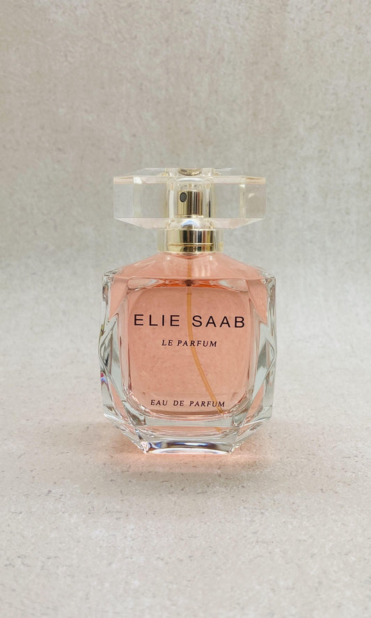 ELIE SAAB
LE PARFUM
INTENSE